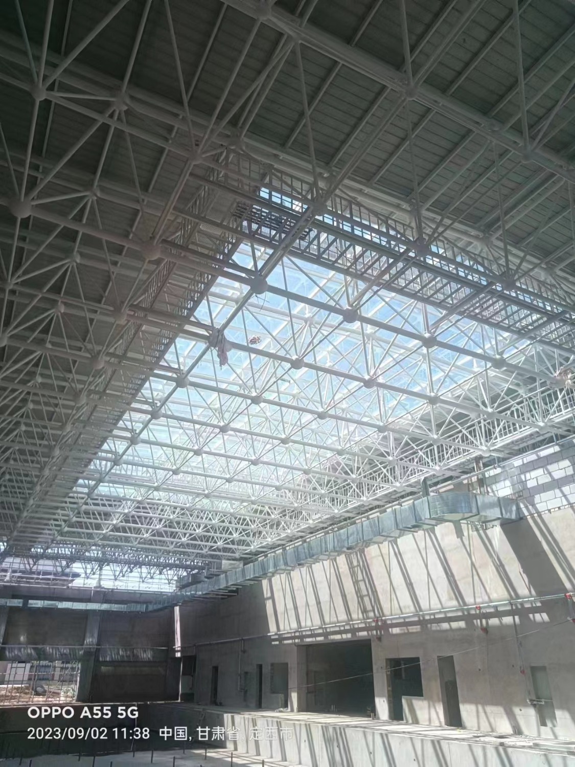 山東華中工程案例——甘肅定西游泳館、體育館網(wǎng)架工程